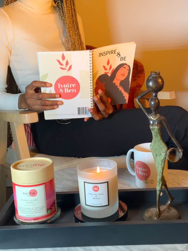 Monoï Coco - Bougie Parfumée Faite Main à La Cire De Soja - Cire Blanche, Pot En Verre - Parfum Sucré Et Exotique - Vegan - Durée : 30h! - France